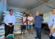 Mentan, MPR Sidak Kios, Cek Harga Pupuk Subsidi