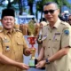 diserahkan,-hadiah-lomba-video-pendek-dan-foto-world-cleanup-day-2025-kabupaten-pasaman