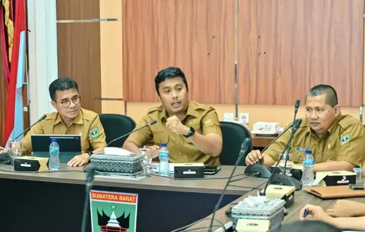 vasko-ruseimy:-pendekatan-sosial-dan-budaya-jadi-kunci-percepatan-tol-padang–pekanbaru