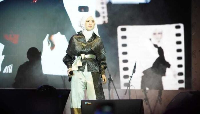 Batusangkar Guncang Cindue Mato, Budaya Memukau Ribuan Pasang Mata