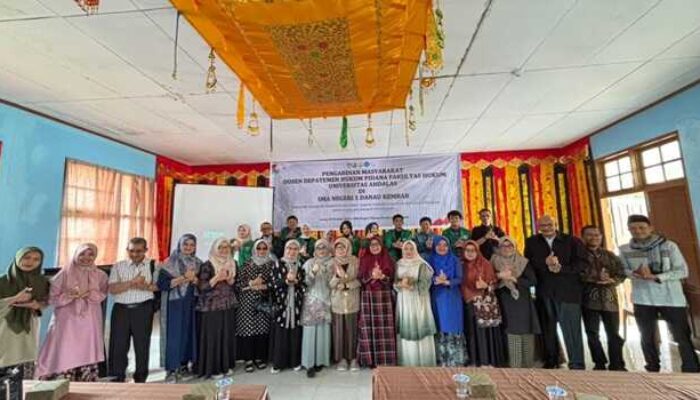 FH Unand Tegaskan Disiplin Guru Bukan Tindak Pidana