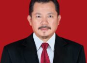 KPK Tangkap Gubernur Riau, Soroti Tata Kelola Daerah