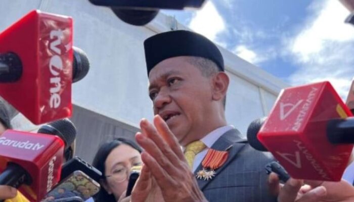 Bahlil Umumkan Penurunan Harga Batu Bara Acuan Nasional