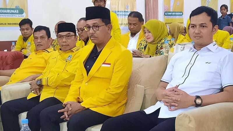 asmadi-kembali-terpilih-jadi-ketua-dpd-partai-golkar-padang-pariaman