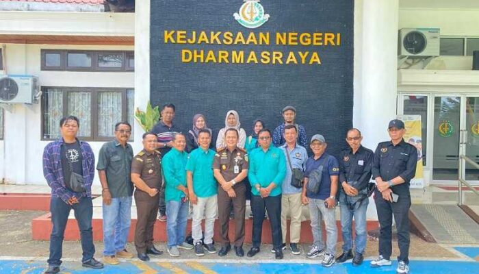 Kajari Dharmasraya Bangun Kemitraan, Wartawan Jadi Mitra Strategis