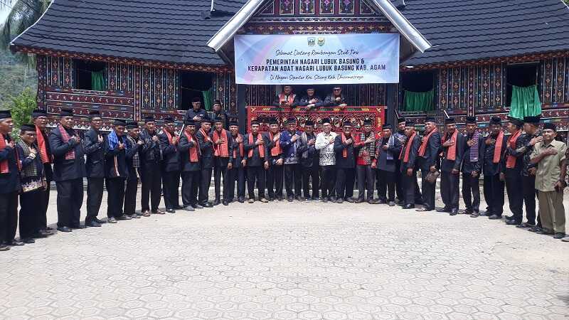 pemerintahan-nagari-dan-kan-lubuk-basung-studi-tiru-ke-siguntur-dharmasraya