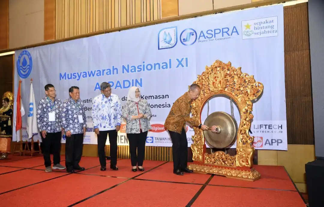 munas-xi-aspadin-sukses,-menguatkan-tekad-mewujudkan-industri-amdk-nasional-yang-berdaya-saing