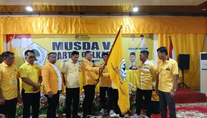 Dirwansyah Nahkodai Golkar Pasbar, Aklamasi Mantapkan Posisi