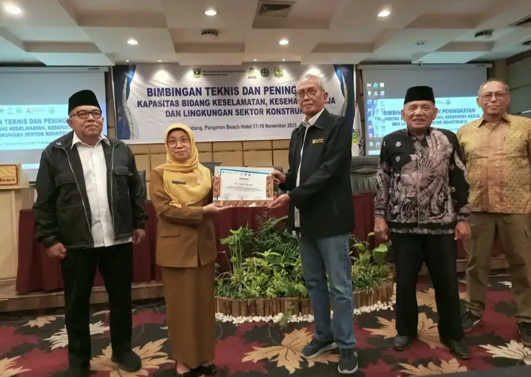 kadis-sda-bk-sumbar-dorong-pelibatan-tenaga-ahli-k3-konstruksi