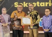 Setwan DPRD Sumbar Pertahankan Gelar Informatif Enam Kali