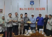 MAN 2 Padang Ulurkan Tangan, Bantu Masjid Ikhwanussafa