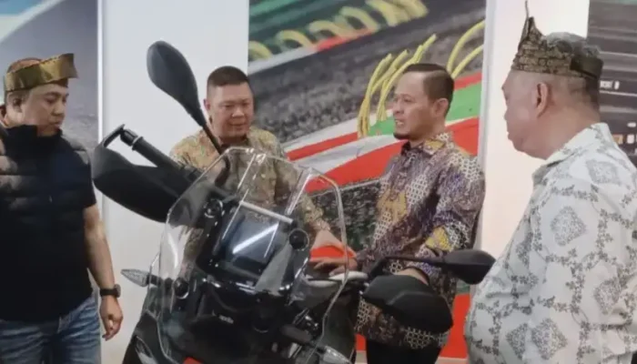 Wali Kota Buka Pintu Dealer Otomotif Italia Pekanbaru