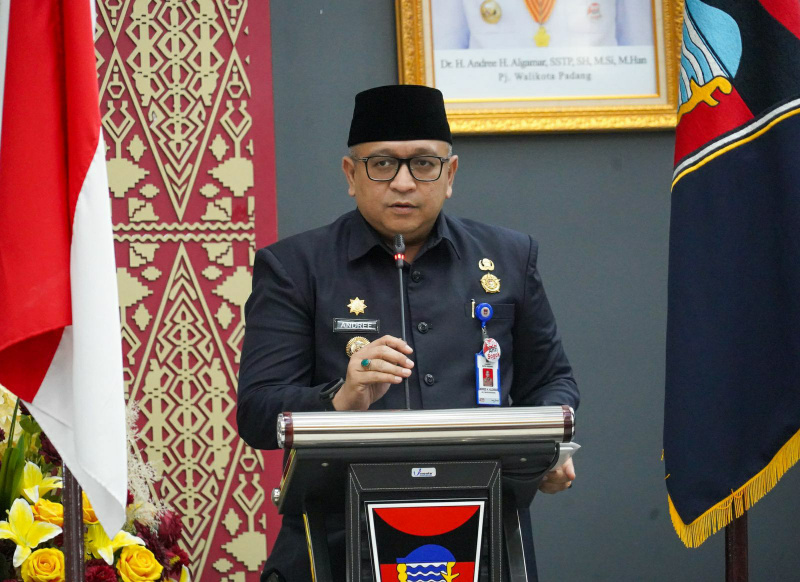seluruh-lurah-di-padang-ikuti-program-rabu-belajar