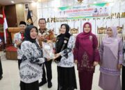 Yosneli Balad Jabat Ibunda Guru Kota Pariaman