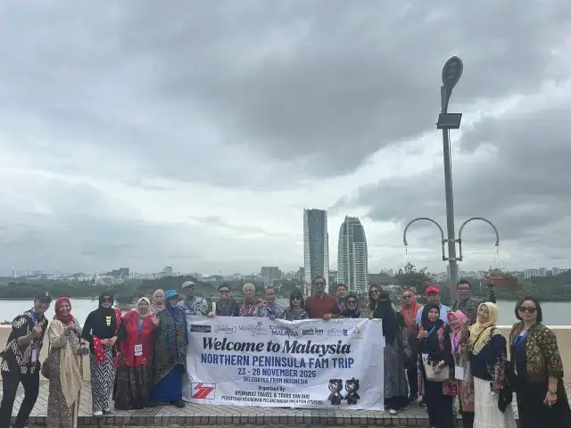 putrajaya-dan-kebun-komuniti-kelulut-destinasi-kedua-dikunjungi-fam-trip-northern-peninsular-malaysia-2025