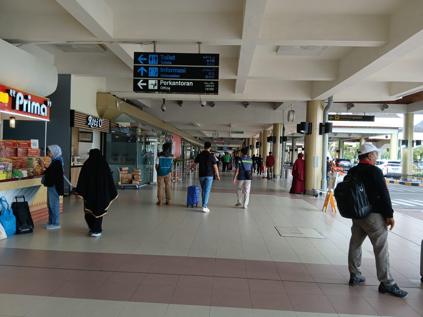 cuaca-ekstrem,-layanan-45-penerbangan-di-bim-tetap-lancar