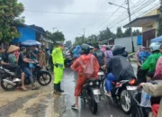 Banjir Surut, Polisi Atur Lalu Lintas Lubuk Minturun