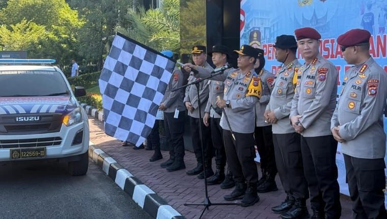 kapolda-sumbar-larang-anggota-ambil-libur:-fokus-bantu-korban-bencana