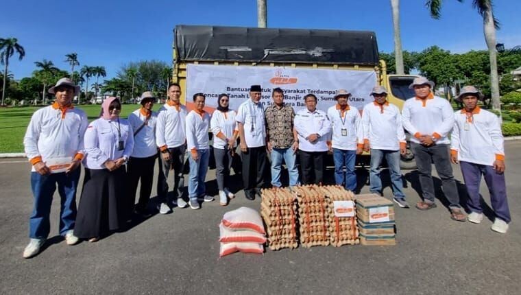 pt-japfa-comfeed-salurkan-bantuan-kemanusiaan-untuk-korban-bencana-galodo-sumbar