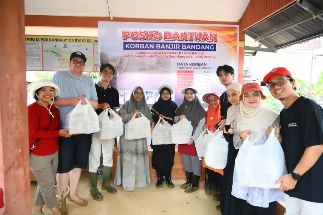 istri-gubernur-sumbar-alihkan-konsumsi-pesta-pernikahan-anak,-disalurkan-untuk-korban-banjir-padang