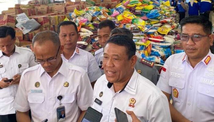 Kemenimipas Gerak Cepat, Salurkan Bantuan Banjir Sumbar