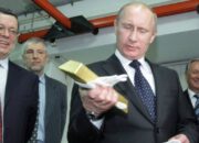 Rusia Akumulasi Emas, Sanksi Barat Belum Goyahkan Ekonomi?