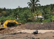 Semen Padang Bangun Kembali Batu Busuk Pascabencana