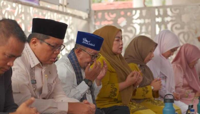 Tanah Datar Gelar Zikir Bersama, Masyarakat Khusyuk Bermunajat