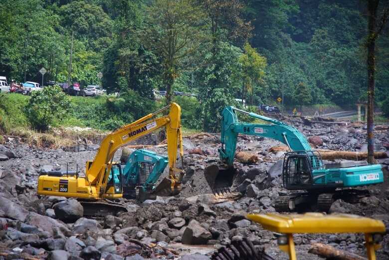pemkab-tanah-datar-usulkan-pembangunan-huntara-bagi-552-kk