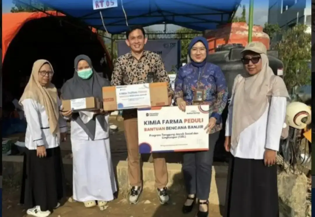 kimia-farma-group-salurkan-bantuan-kemanusiaan-untuk-korban-banjir-di-aceh,-sumut-dan-sumbar