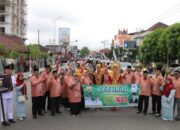 Kafilah Pariaman Semarakkan Pawai MTQ, Masyarakat Antusias Menyambut