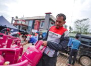 Pertamina Gerak Cepat, LPG Terangi Dapur Umum Sumatera