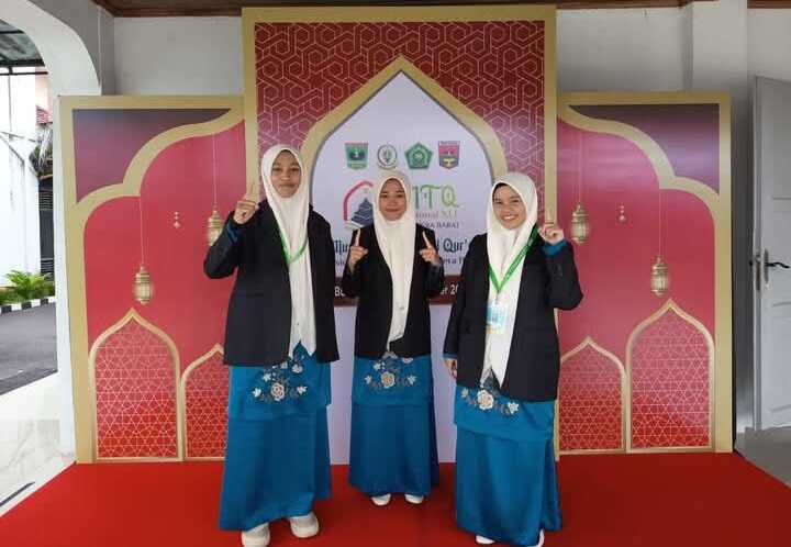 hari-ketiga-mtq,-kafilah-bukittinggi-cabang-mfq-puteri-melaju-ke-semifinal