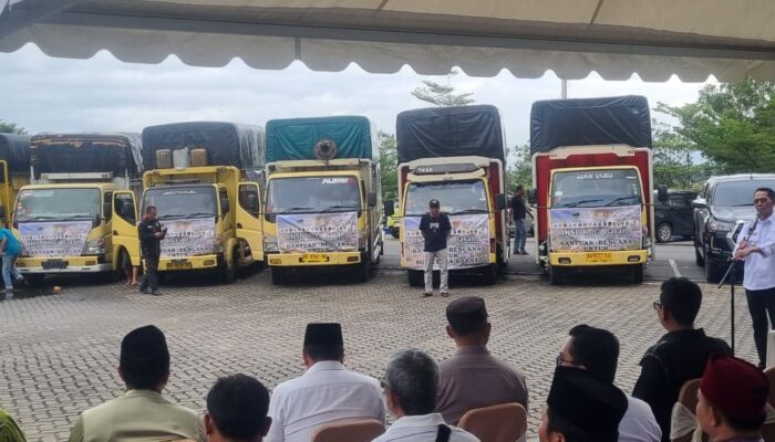 Batam Kirimkan Bantuan IKSB, Sumatera Barat Menerima Uluran