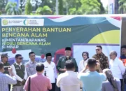 Gubernur Mahyeldi Terima Bantuan Kemanusiaan Tahap II dari Kementan Sumbar