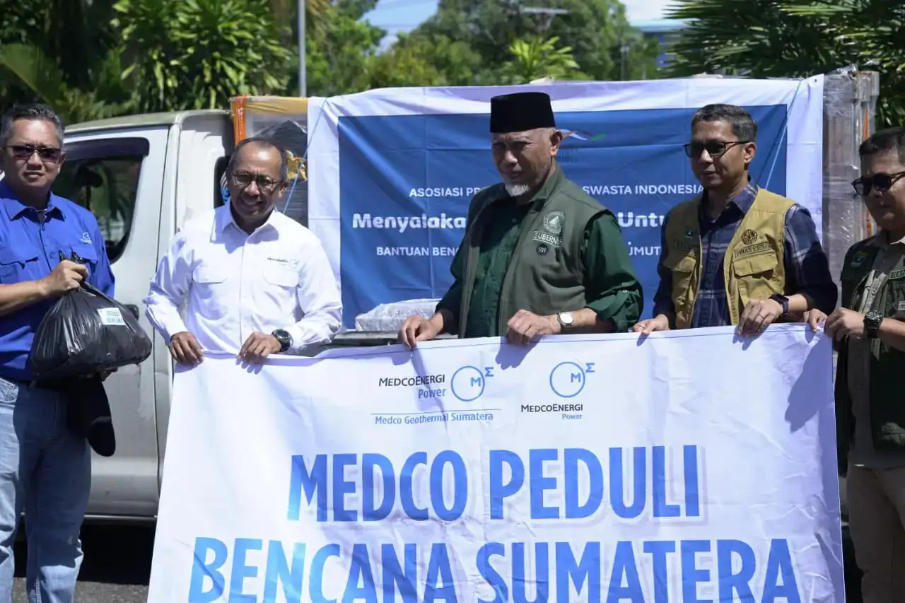 gubernur-mahyeldi-terima-bantuan-dari-aplsi-untuk-penanganan-bencana-di-sumbar