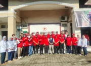 PMI Bersihkan Rumah Pengungsi Padang, Targetkan Ramadan Pulih