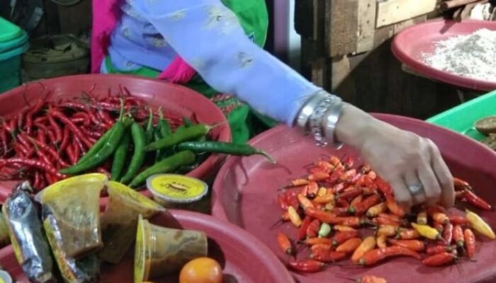 Harga Cabai Berubah, Telur Stabil? Cek Daftar Lengkap!