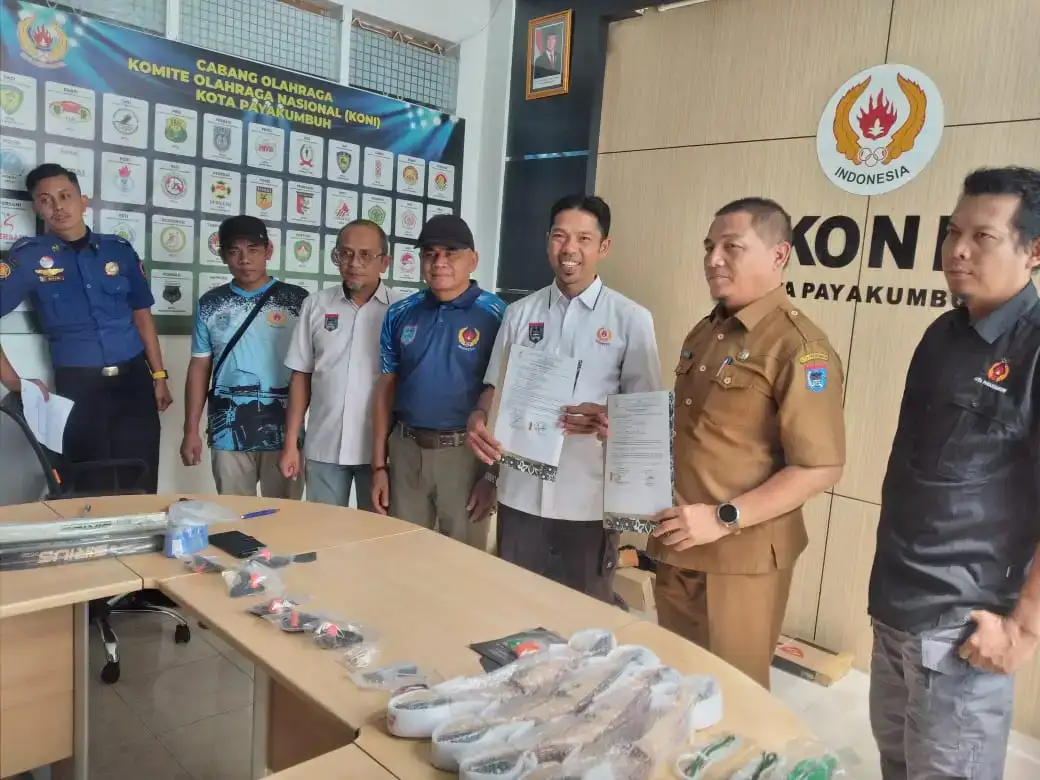 cabor-perpani-terima-bantuan-pembinaan-dari-koni-payakumbuh