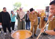 Padang Marandang: Rendang Satukan Warga, Bangkitkan Semangat