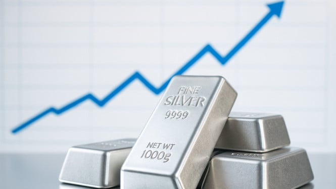 ikuti-jejak-emas,-harga-perak-cetak-rekor-sepanjang-sejarah!-segini-harganya