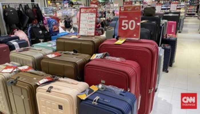 Transmart Diskon Koper Besar, Pelanggan Serbu Gerai