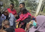 Tamiang Bangkit: Warga Berjualan, Anak Menyapa, Hidup Berlanjut