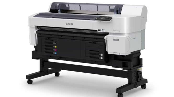epson-hadirkan-surecolor-sc-p7330-dan-sc-p9330,-standar-baru-presisi-warna-untuk-pencetakan-profesional