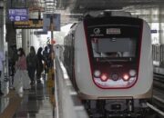 Jakarta Rayakan Tahun Baru, Gratiskan Transportasi Umum