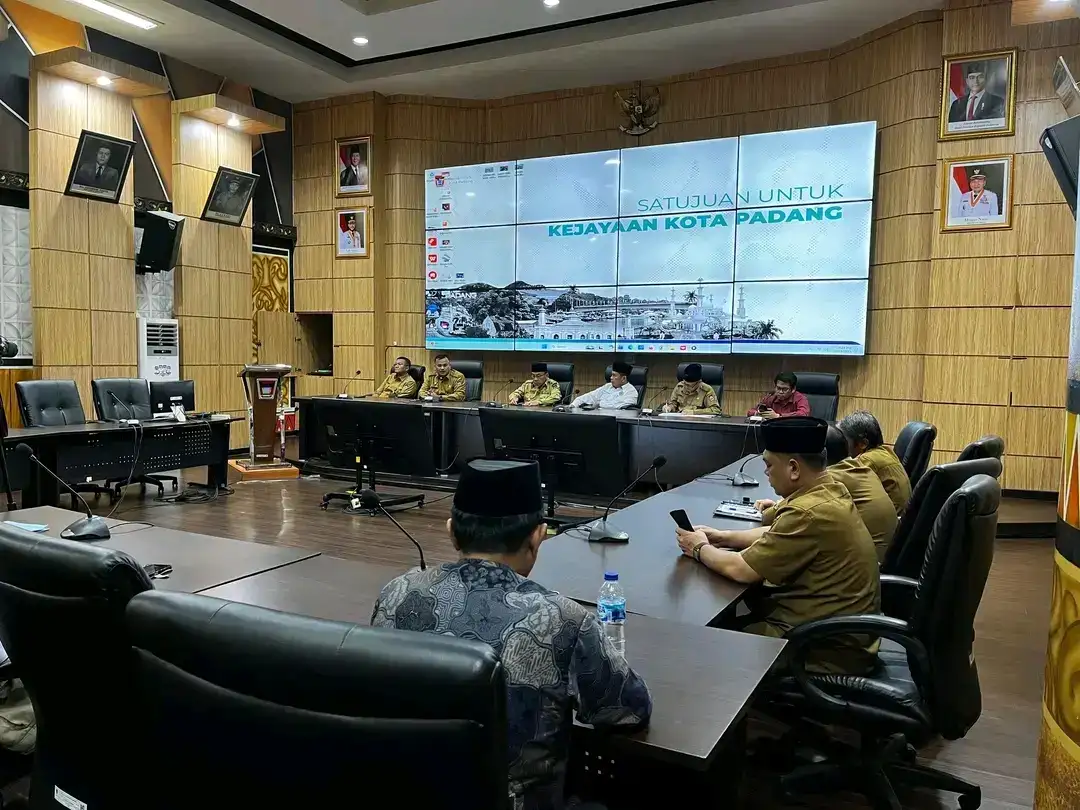 Rencana tersebut dibahas dalam rapat koordinasi (Rakor) yang melibatkan sejumlah perangkat daerah, unsur keagamaan, serta organisasi kemasyarakatan Islam, Senin (22/12/2025).