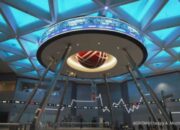 IHSG Cetak Rekor Tertinggi, Konflik AS-Venezuela Tak Goyahkan Pasar