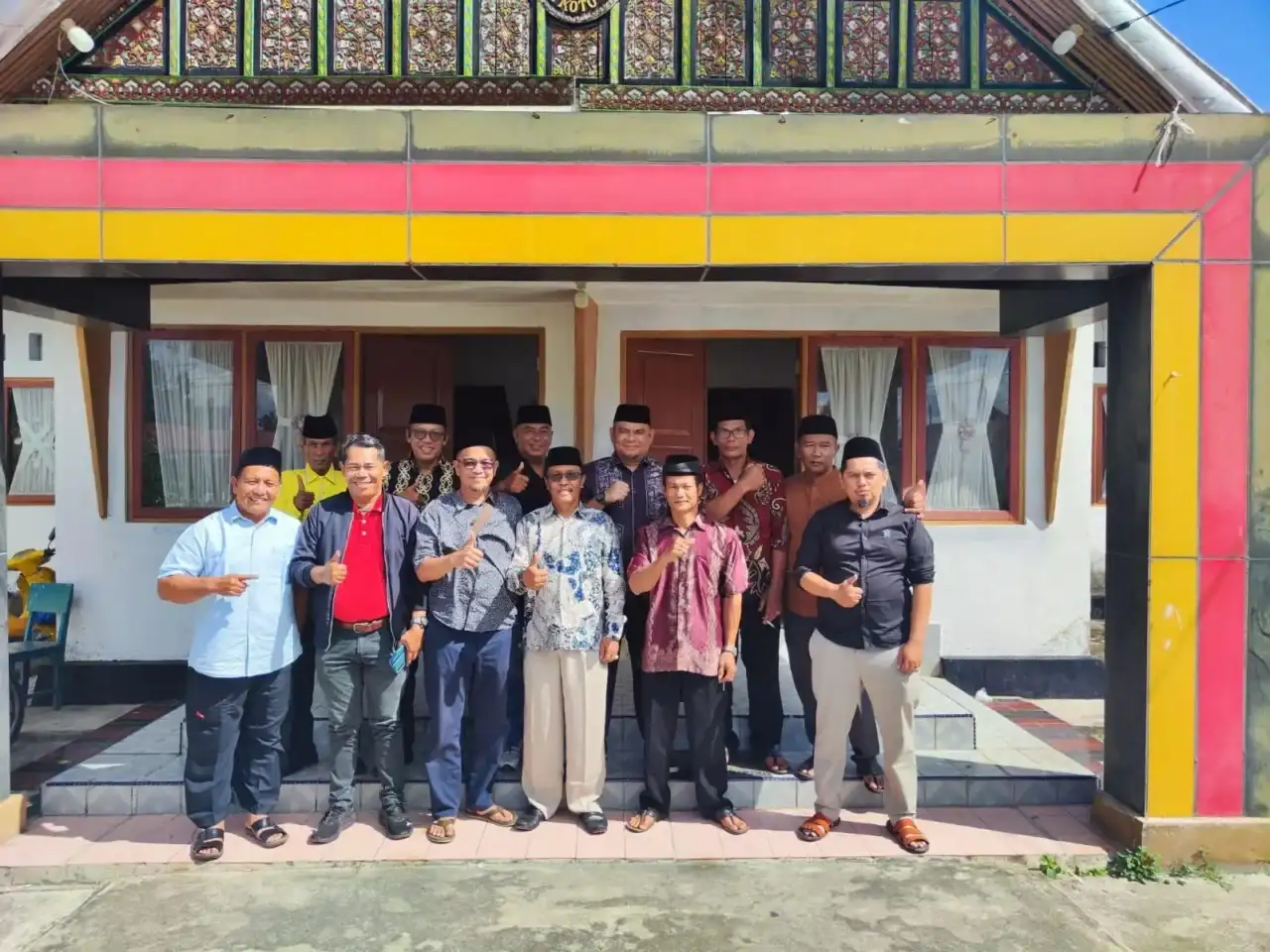 ramai-ramai-niniak-mamak-dan-tokoh-koto-nan-ompek-sanggah-pernyataan-zeki-dt.-paduko-tuan