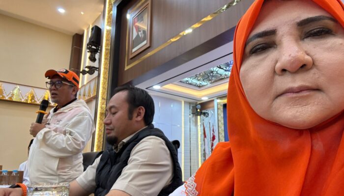 PKS Bangkitkan Sumbar: Kunjungan Presiden Pacu Pemulihan Bencana