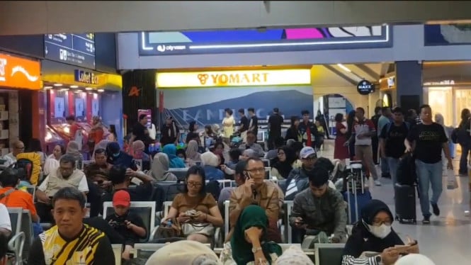 penjualan-tiket-kereta-api-saat-nataru-tembus-4,1-juta,-naik-10,86-persen